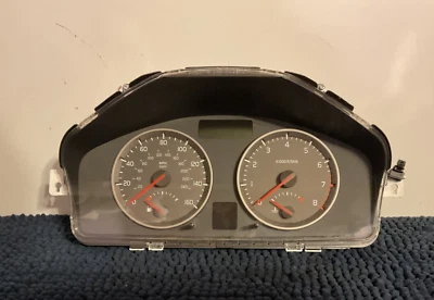 04 05 06 Cuadro de instrumentos velocímetro Volvo S40 8697035 Foto 1 de 4