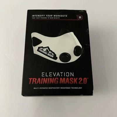 Elevation Training Mask 2.0 Simulates High Altitude Training Size Medium. White - Image 1 of 4