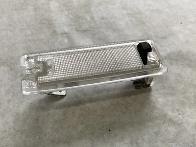 Vintage Mint Shape OEM Genuine Audi Volkswagen Interior Dome Lamp Assy. Tested - Изображение 1 из 4