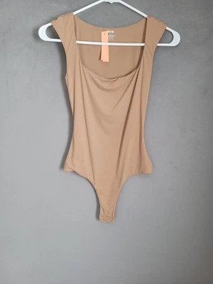 Body Nudestore Cuello Cuadrado Sin Mangas Doble Forrado Tanga Body Pequeño Foto 1 de 4