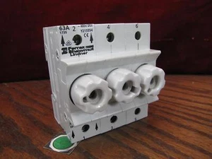 Ferraz Shawmut Lidner 63A Fuse Base with fuses 400v Y215554 - Picture 1 of 1