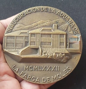 1982 SPAIN INAUGURATION OF THE CUSTOMS OFFICE LARGE MEDALLION 278 GRAMS L@@K! - Picture 1 of 3