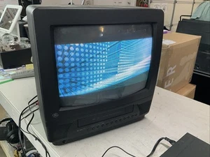 Vintage GE 13" CRT TV/VCR VHS Combo 13TVR60 Retro Gaming TV No Remote Works - Picture 1 of 18