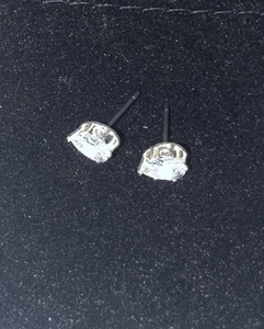 TOP QUALITY 8mm swarvoski crystal clear Radiant Diamond Cut Stud Earrings - Picture 1 of 7