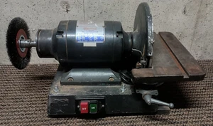 Vintage United by Newcorp 1 HP 115/ 230 Volt #612 Bench Belt Grinder Sander - Picture 1 of 15