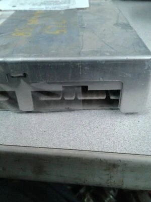 Электронный модуль управления двигателем ECM 6-173 2,8 л 2BC подходит для 85-86 6000 56311 - Изображение 1 из 2