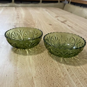 Vintage Avocado Green Glass Small Dessert Fruit Candy 2 Bowls Dishes - Picture 1 of 9