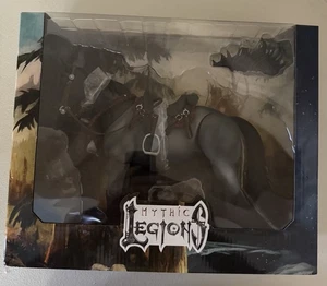 4H Four Horsemen Mythic Legions Actionfigur: Grey Horse Mount Boreus - Bild 1 von 4