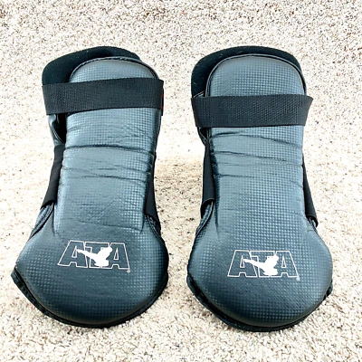 Almohadillas acolchadas para pies ATA para jóvenes talla 17 artes marciales equipo de combate de taekwondo karate Foto 1 de 4
