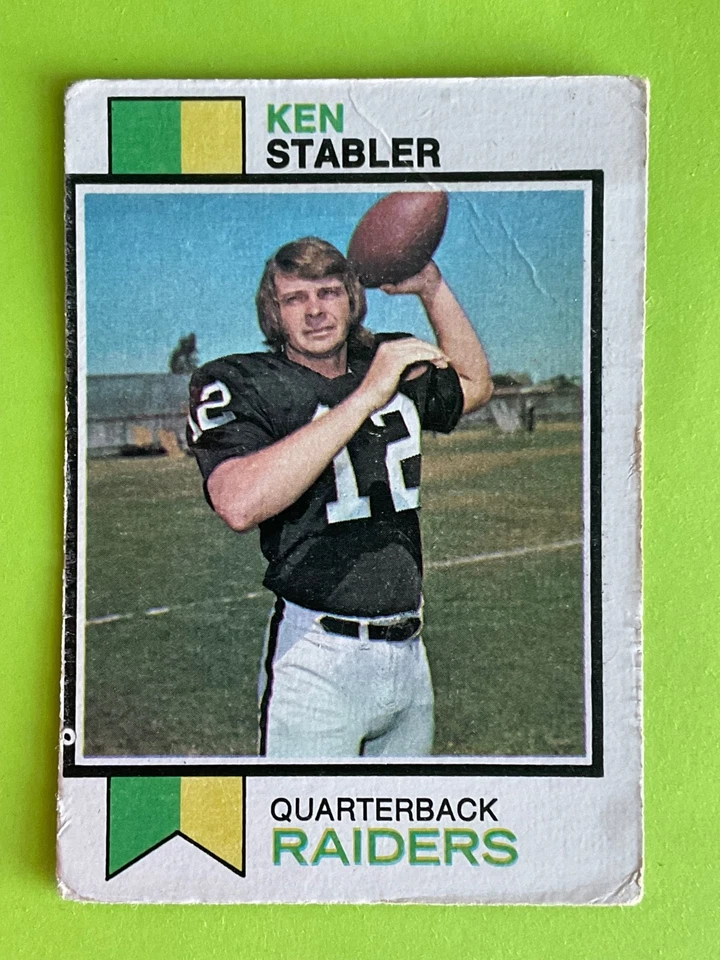 Ken Stabler 1973 Topps Rookie Football Card #487 - Oakland Raiders Quarterback - Image 1 of 2