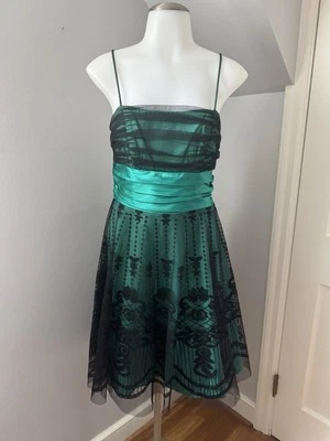 Women’s Vintage Blondie Nites By Linda Bernell Emerald Green Glitter Dress 5 - Image 1 of 4