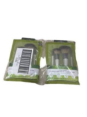 Kit de brochas de maquillaje EcoTools On-The-Go - Paquete de 2 Foto 1 de 2