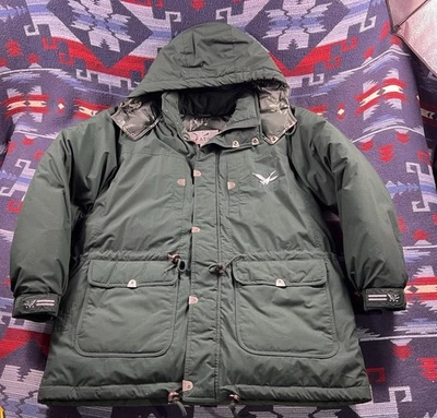 Chaqueta parka acolchada con capucha de plumón Triple Fat Goose XL verde bosque vintage de los 80  Foto 1 de 4