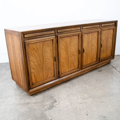 Cómoda Credenza Moderna Danesa Mediados de Siglo Básica Madera Ingenio 3 Cajones Danesa Mcm Foto 1 de 4