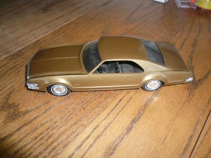 1969 OLDSMOBILE TORONADO DEALER PROMO CAR - Vintage - Gold - Picture 1 of 6