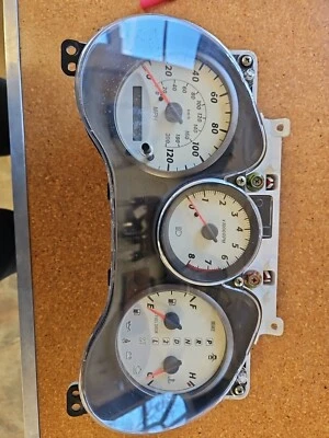 2004 Toyota Rav 4 Oem Guage Cluster Speedometer 153k - Image 1 of 4