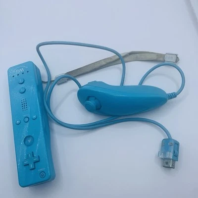 Nintendo Wii/Wii U Motion Plus Blue Remote Official Controller With Nunchuck  - Image 1 of 4