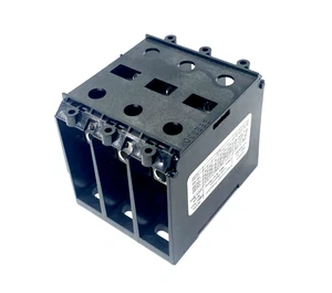 Marathon 1323580 CH Panel Mount Power Distribution Block 600V 175A - Picture 1 of 8