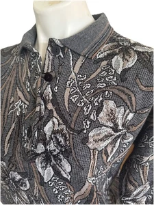 De Colección Años 90 Boleto de Temporada Cuello L/S Polo Suéter Camisa Mujer M Gris Floral EE. UU. - Imagen 1 de 12