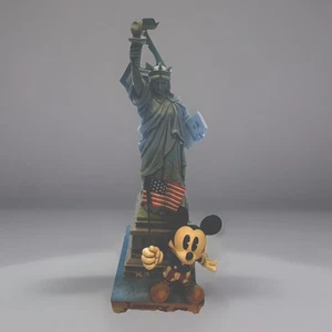 Jim Shore Disney Traditions 4007663 Liberty & Justice for All Figur OHNE BOX. - Bild 1 von 7
