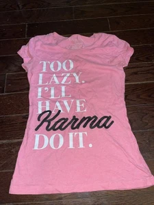 Wound Up Junior's Pink Short Sleeve T-shirt Size Small 3/5 - Picture 1 of 2
