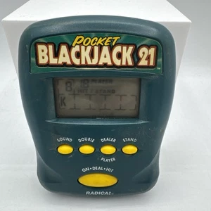 Radica 1997 Pocket Blackjack 21 gioco da casinò - palmare elettronico funziona benissimo - Foto 1 di 2