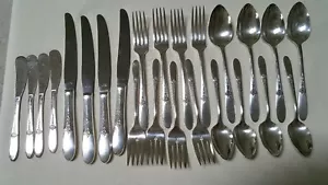 24 Stück - 4 Gedecke 6 Stück Set Oneida Community Tudor Silverplate Fantasy gebraucht - Bild 1 von 5