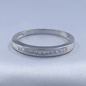 1/4ct Princess Diamond Band Platinum Ring Pre-owned Clean Jewelry Certified - Picture 1 of 10