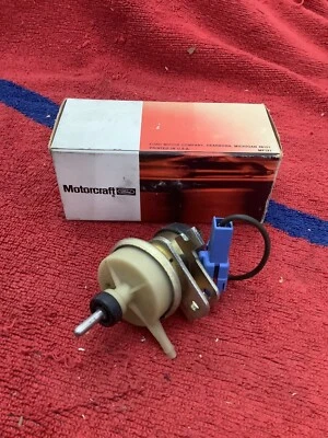 NOS 1977-? Ford F100/250/350 Truck Bronco Idle Stop Solenoid D7TZ-9D856-A - Image 1 of 4
