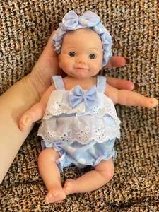 11 Inch Cute Baby Reborn Handmade Kid Newborn Doll 3D Painted Girl Silicone Doll - Picture 1 of 7