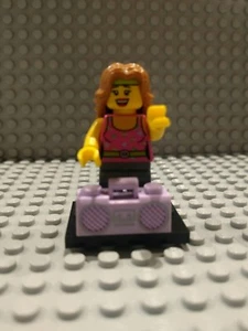 Lego Minifigur Sammlerstück Serie 5 "Fitness Instructor" - Bild 1 von 5