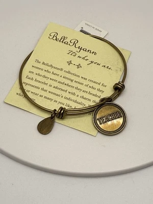 Brazalete Brazalete Expandible Bella Ryann TEACHER Vintage Tono Dorado Dije Ovalado Foto 1 de 3