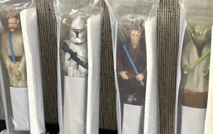 Star Wars 4 Stifte General Mills Müsli Figuren Yoda Stormtrooper Skywalk Kenobi - Bild 1 von 6