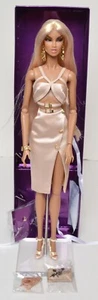 Miami Glam Kesenia 12,5" Kleid Puppe Legendary Convention Fashion Royalty (ED) - Bild 1 von 6