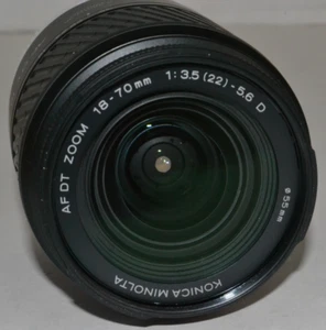 KONICA MINOLTA AF DT ZOOM 18-70mm f/3.5-5.6 D MACRO Lens SONY A Mount - Picture 1 of 7
