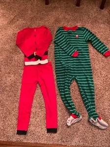 Bundled Carter’s Christmas Pajamas Boys 5 And 4T - Picture 1 of 3