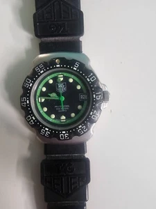 TAG Heuer Formula 1 Black Dial with Green Hands Mid Size 376.513 Quartz - Picture 1 of 4