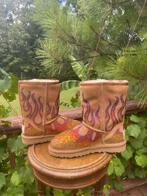NEW US WOMEN Size 5 UGG X JEREMY SCOTT  CRYSTAL FLAME CHESTNUT BOOTS 1092889 - Image 1 of 4