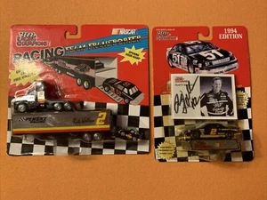 1994 RACING CHAMPIONS RUSTY WALLACE Autograph Card and Team Transporter - Picture 1 of 7