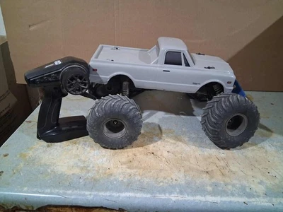 Traxxas Stampede- no battery - Image 1 of 4