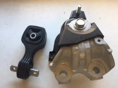 Hydraulic Front Motor Mount Kit 2PCS for Honda Civic 2012-2015 1.8L Engine - Image 1 of 4