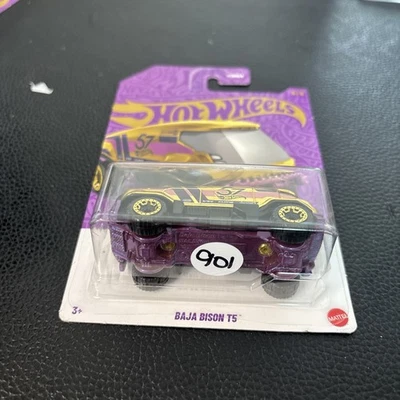 Hot Wheels Perla Y Cromo Baja Bison T5 CHASE 57 Aniversario HDH54 Foto 1 de 4