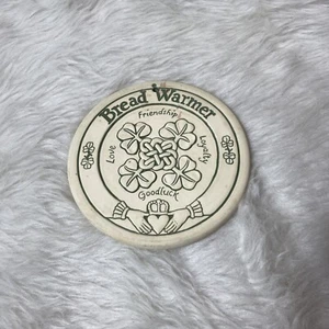 1989 Irish Celtic Claddagh Shamrock Ulick Porcelain Disc Bread Warmer Wall Art - Picture 1 of 4
