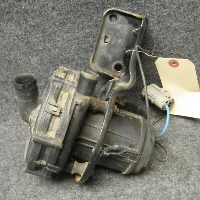 1997 Volvo 850 2.4 Turbo Secondary Air Injection Pump 1270558 Used OEM 63946 - Image 1 of 4