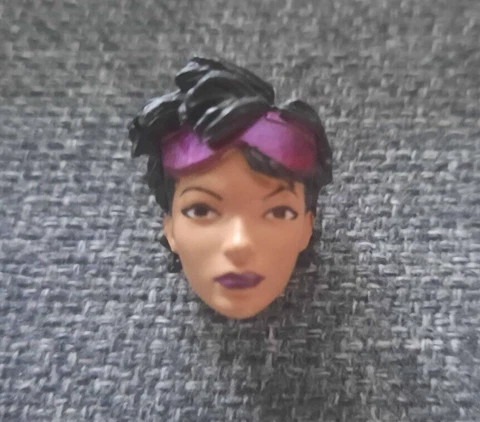 Marvel Legends JUBILEE Head Build A Figure BAF Piece X-Men Figure 6" scale Cover