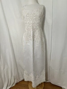 Vintage GLORIA VANDERBILT Wedding Dress Size 18 - Picture 1 of 12