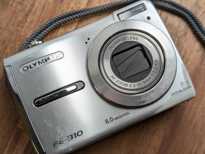Olympus FE-310 8.0MP 5X Optical Zoom Digital Camera Silver  Works in English jp - Image 1 of 4