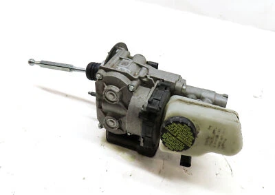 AUDI A3 E-TRON 2016-2018 (8VF) híbrido - refuerzo de freno eléctrico con cilindro maestro Foto 1 de 4