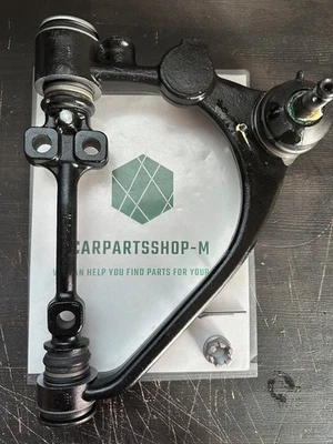 TOYOTA HIACE/REGIUSACE  ARM FRONT SUSPENSION UPPER RH Genuine JDM 48066-29235 - Изображение 1 из 3