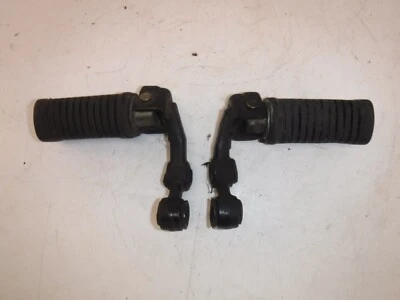 Kawasaki 750 CSR 1982 OEM JUEGO DE CLAVIJAS DE PIE DELANTERAS Foto 1 de 4